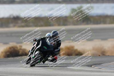 media/Nov-16-2025-Race Pace (Sun) [[8c5fa54630]]/Non Verified Riders (1st 20 Minutes)/1-Turn 14 (10am)/